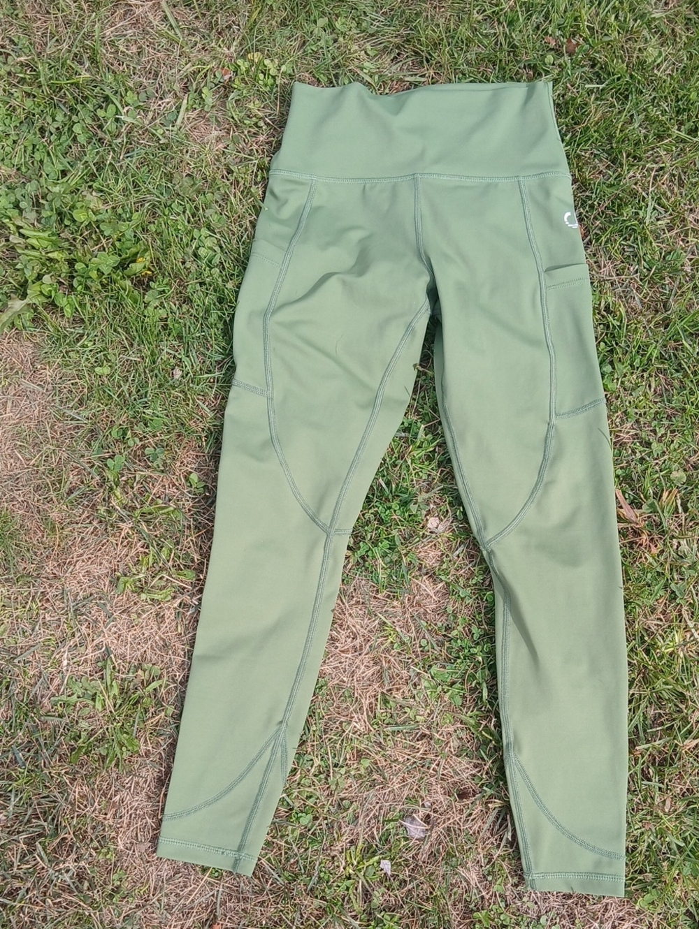 GUC Curves And Combat Boots Olive Green Active Leggings